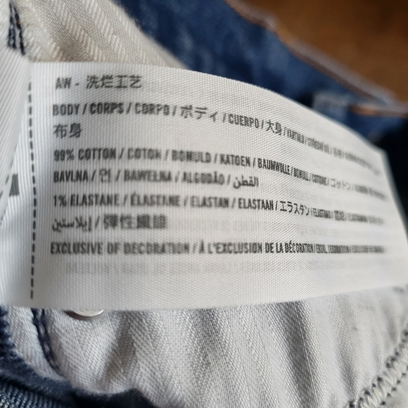 🎉HP! Abercrombie & Fitch Ultra High Rise Ankle Straight Jean 🍑 - Picture 3 of 4